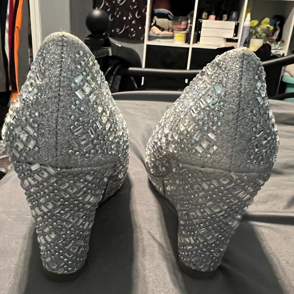 Wedge Heels - Picture 4 of 4